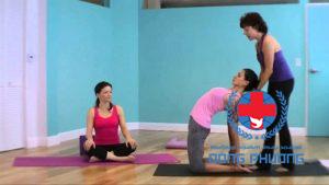 Mẹo chữa đau bụng kinh hiệu quả bằng yoga